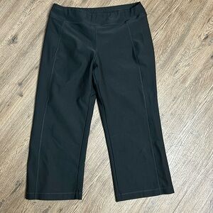 LLBean| Black Capri Legging sz Small